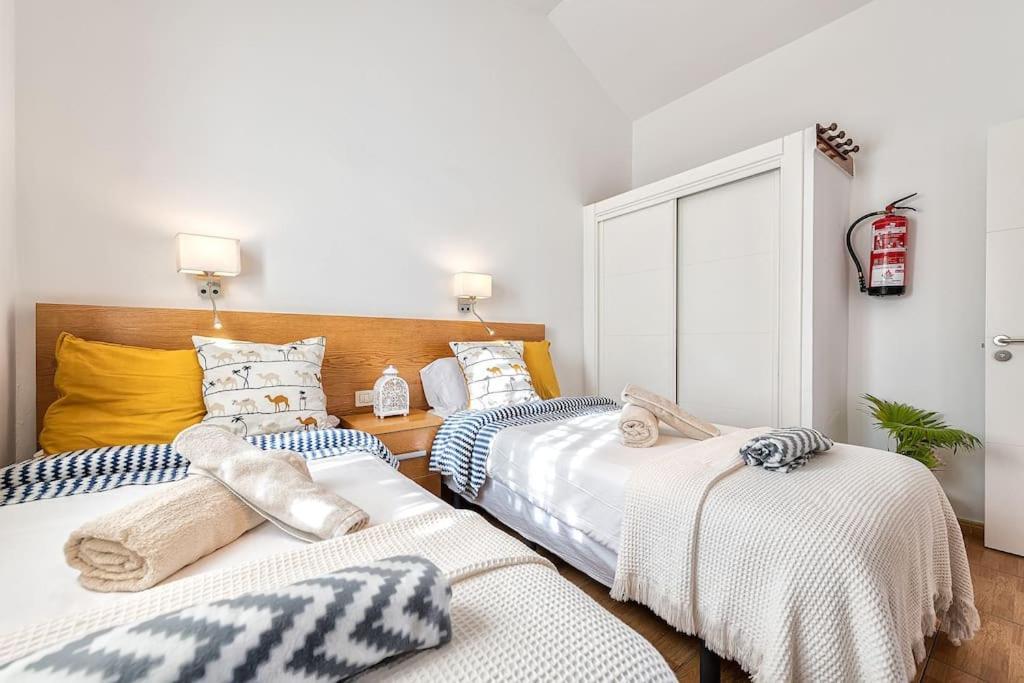 Bungalows Los Arcos 77 San Bartolomé Εξωτερικό φωτογραφία